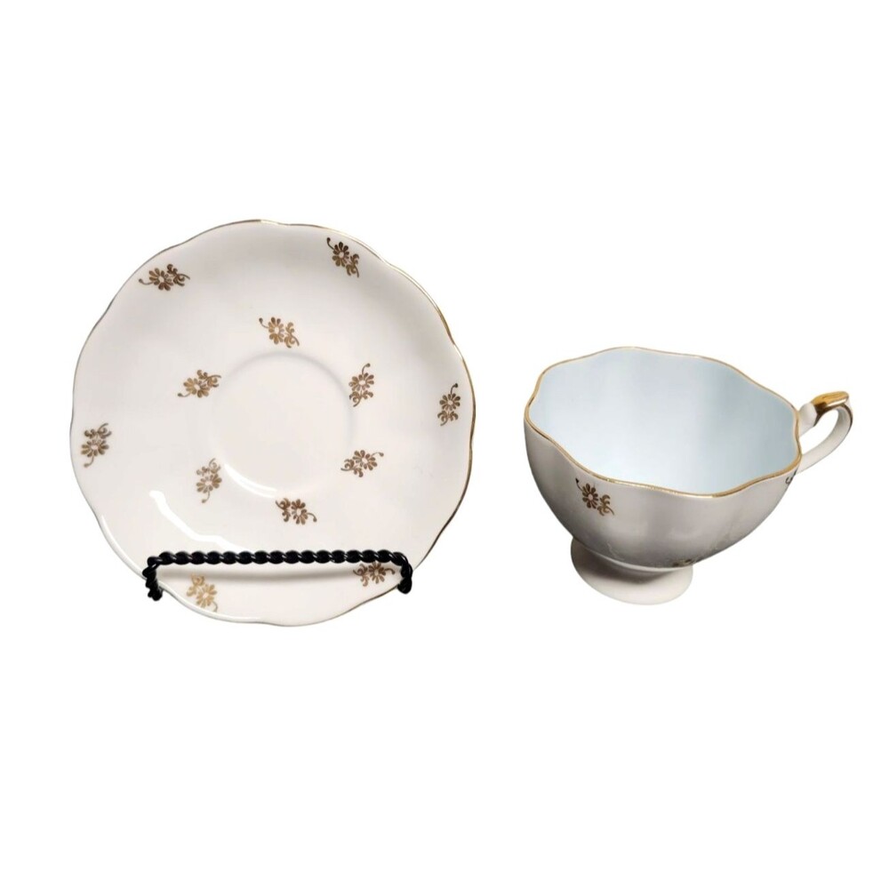 VTG Queen Anne Fine Bone‎ China Footed Teacup & Saucer Blue  Gold Gilt #5365